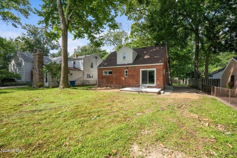 Tiny photo for 3515 Woodbine Drive, Toledo, OH 43614 (MLS # 10012288)