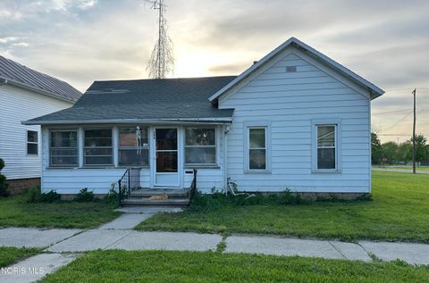 206 Summit Street Defiance OH 43512