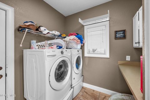 Tiny photo for 1103 Timberbrook Court, Perrysburg, OH 43551 (MLS # 10006183)