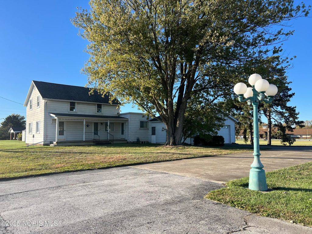 Photo for 215 Briar Hill Road, North Baltimore, OH 45872 (MLS # 10000408)