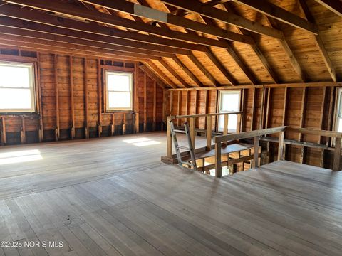 Tiny photo for 215 Briar Hill Road, North Baltimore, OH 45872 (MLS # 10000408)