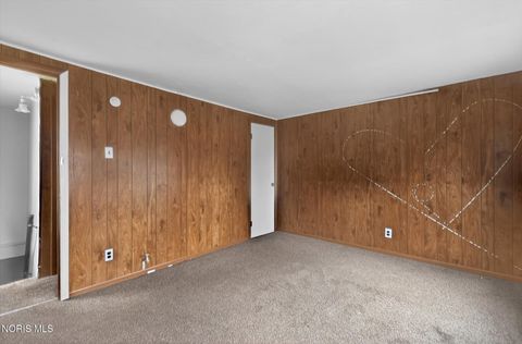 Tiny photo for 119 Whiting Avenue, Toledo, OH 43609 (MLS # 10004812)