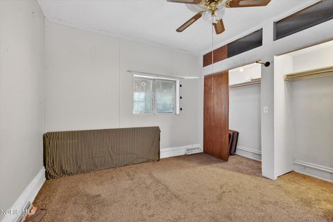 Tiny photo for 119 Whiting Avenue, Toledo, OH 43609 (MLS # 10004812)