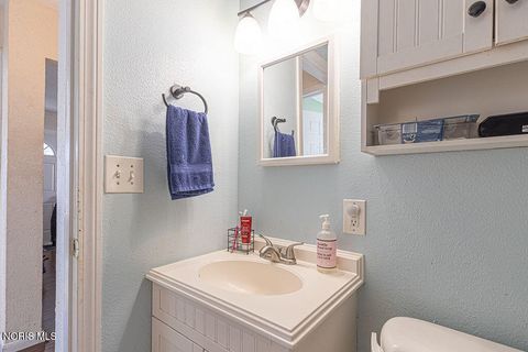 Tiny photo for 1202 Cribb Street, Toledo, OH 43612 (MLS # 10004975)