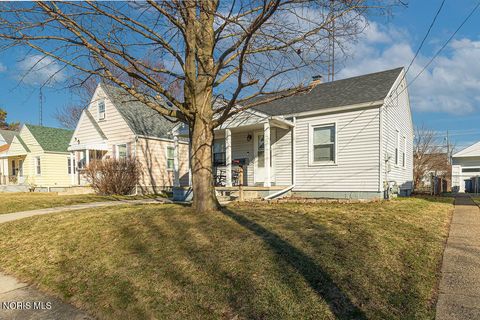 Tiny photo for 1202 Cribb Street, Toledo, OH 43612 (MLS # 10004975)