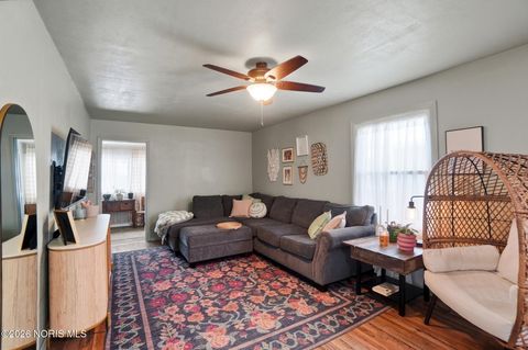 Tiny photo for 1421 E Sandusky Street, Findlay, OH 45840 (MLS # 10003908)