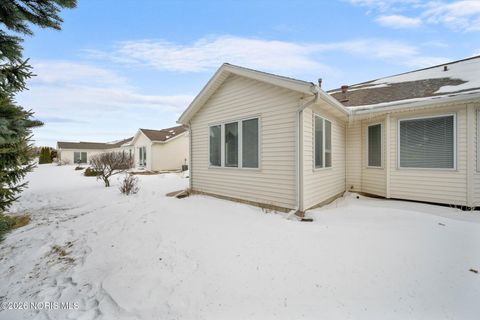 Tiny photo for 26357 W Wexford Drive, Perrysburg, OH 43551 (MLS # 10003944)