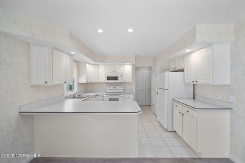 Tiny photo for 26357 W Wexford Drive, Perrysburg, OH 43551 (MLS # 10003944)