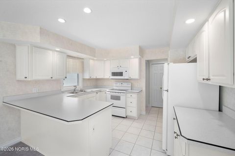 Tiny photo for 26357 W Wexford Drive, Perrysburg, OH 43551 (MLS # 10003944)