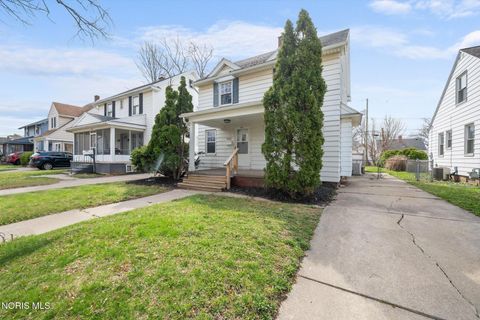 Tiny photo for 423 W Poinsetta Avenue, Toledo, OH 43612 (MLS # 10005733)