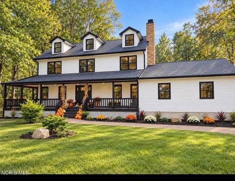 Photo of 8260 Hill Avenue, Holland, OH 43528 (MLS # 10013948)