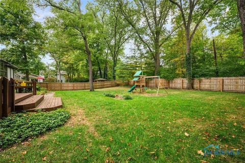 Tiny photo for 4504 Sulgrave Drive, Toledo, OH 43623 (MLS # 10002610)