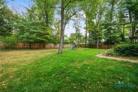 Tiny photo for 4504 Sulgrave Drive, Toledo, OH 43623 (MLS # 10002610)