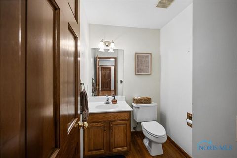 Tiny photo for 4504 Sulgrave Drive, Toledo, OH 43623 (MLS # 10002610)