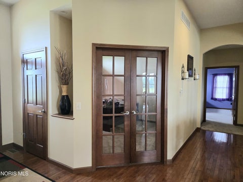 Tiny photo for 4747 County Road 151, Elmore, OH 43416 (MLS # 10010201)