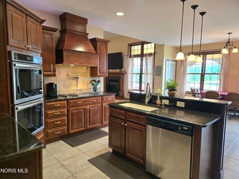 Tiny photo for 4747 County Road 151, Elmore, OH 43416 (MLS # 10010201)