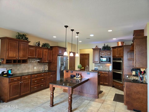 Tiny photo for 4747 County Road 151, Elmore, OH 43416 (MLS # 10010201)