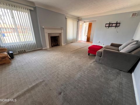 Tiny photo for 2904 Isha Laye Way, Toledo, OH 43606 (MLS # 10004566)