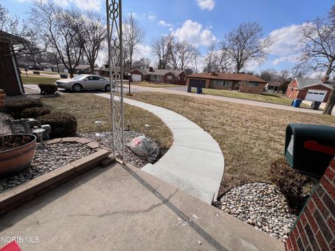 Tiny photo for 2904 Isha Laye Way, Toledo, OH 43606 (MLS # 10004566)