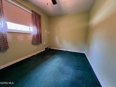 Tiny photo for 2904 Isha Laye Way, Toledo, OH 43606 (MLS # 10004566)