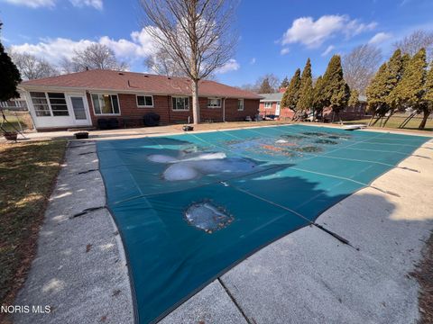 Tiny photo for 2904 Isha Laye Way, Toledo, OH 43606 (MLS # 10004566)