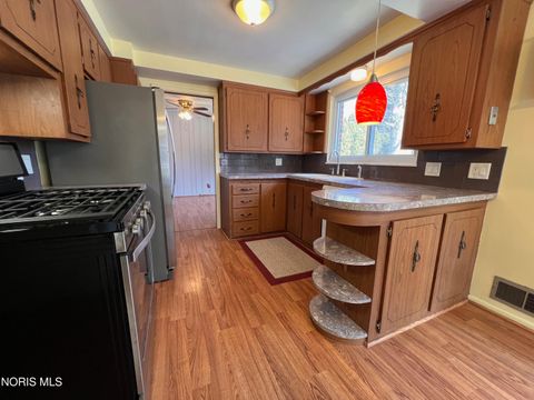 Tiny photo for 2904 Isha Laye Way, Toledo, OH 43606 (MLS # 10004566)