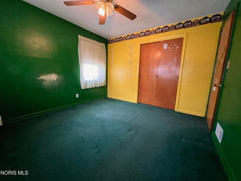 Tiny photo for 2904 Isha Laye Way, Toledo, OH 43606 (MLS # 10004566)