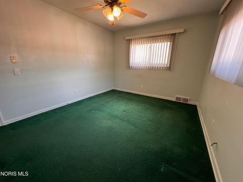 Tiny photo for 2904 Isha Laye Way, Toledo, OH 43606 (MLS # 10004566)