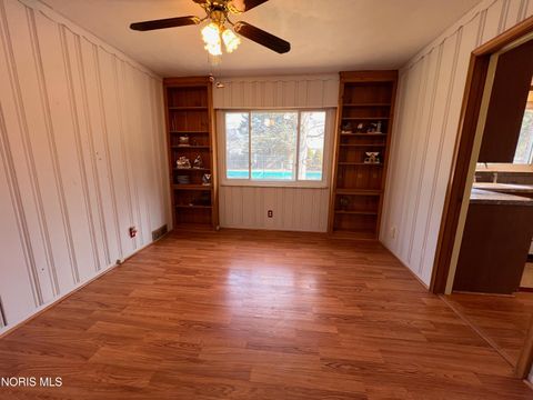 Tiny photo for 2904 Isha Laye Way, Toledo, OH 43606 (MLS # 10004566)