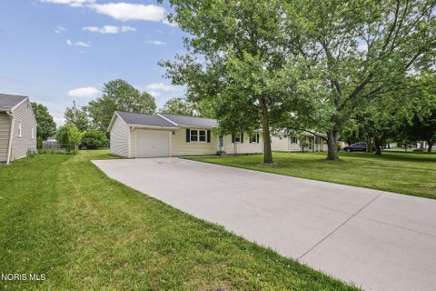 Tiny photo for 204 Wabash Avenue, North Baltimore, OH 45872 (MLS # 10009030)