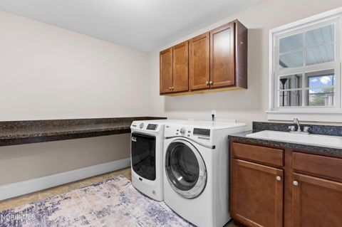 Tiny photo for 6275 Brookhaven Boulevard, Perrysburg, OH 43551 (MLS # 10008210)