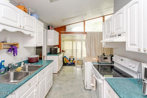 Tiny photo for 4839 Rambo Lane, Toledo, OH 43623 (MLS # 10008434)