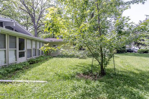 Tiny photo for 4839 Rambo Lane, Toledo, OH 43623 (MLS # 10008434)