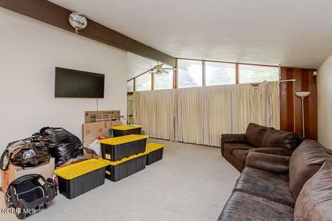 Tiny photo for 4839 Rambo Lane, Toledo, OH 43623 (MLS # 10008434)