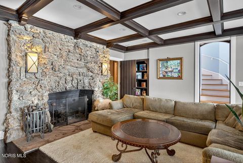 Tiny photo for 4215 River Road, Toledo, OH 43614 (MLS # 10005159)