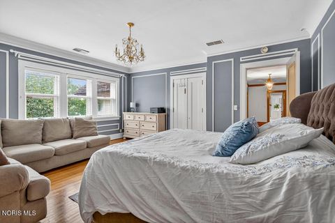 Tiny photo for 4215 River Road, Toledo, OH 43614 (MLS # 10005159)