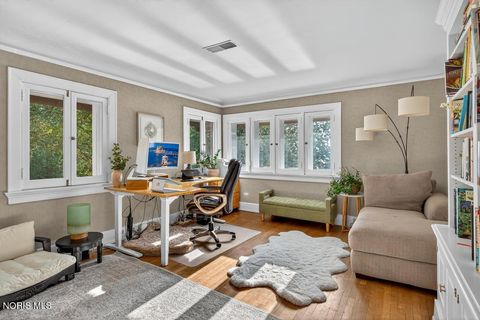 Tiny photo for 4215 River Road, Toledo, OH 43614 (MLS # 10005159)