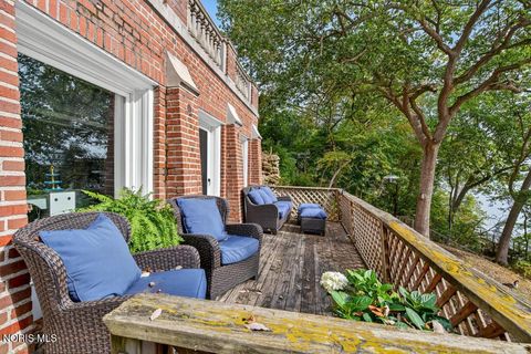 Tiny photo for 4215 River Road, Toledo, OH 43614 (MLS # 10005159)