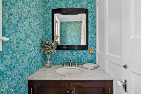 Tiny photo for 4215 River Road, Toledo, OH 43614 (MLS # 10005159)