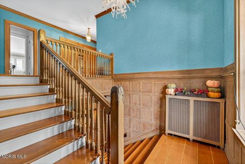 Tiny photo for 4215 River Road, Toledo, OH 43614 (MLS # 10005159)