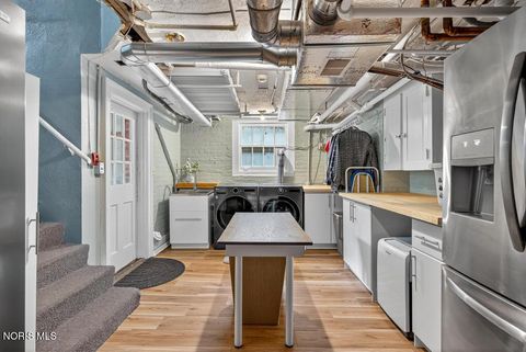 Tiny photo for 4215 River Road, Toledo, OH 43614 (MLS # 10005159)