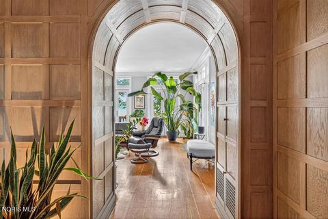 Tiny photo for 4215 River Road, Toledo, OH 43614 (MLS # 10005159)