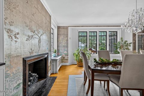 Tiny photo for 4215 River Road, Toledo, OH 43614 (MLS # 10005159)