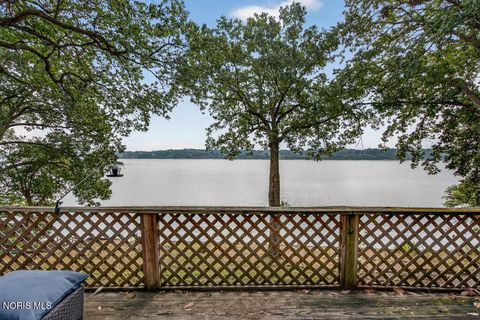 Tiny photo for 4215 River Road, Toledo, OH 43614 (MLS # 10005159)