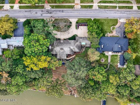 Tiny photo for 4215 River Road, Toledo, OH 43614 (MLS # 10005159)