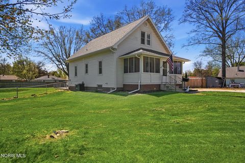 Photo of 3125 Brock Drive, Toledo, OH 43613 (MLS # 10006618)