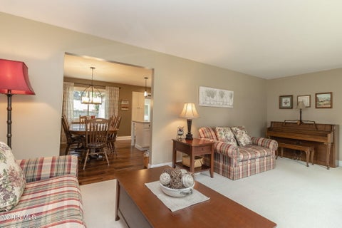 Tiny photo for 4531 Vicksburg Drive, Sylvania, OH 43560 (MLS # 10014241)