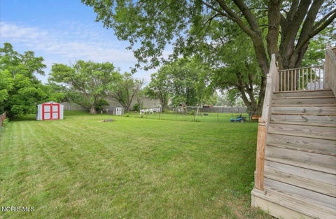 Tiny photo for 5405 Thornbrook Trail, Toledo, OH 43611 (MLS # 10010383)