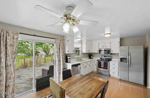 Tiny photo for 5405 Thornbrook Trail, Toledo, OH 43611 (MLS # 10010383)
