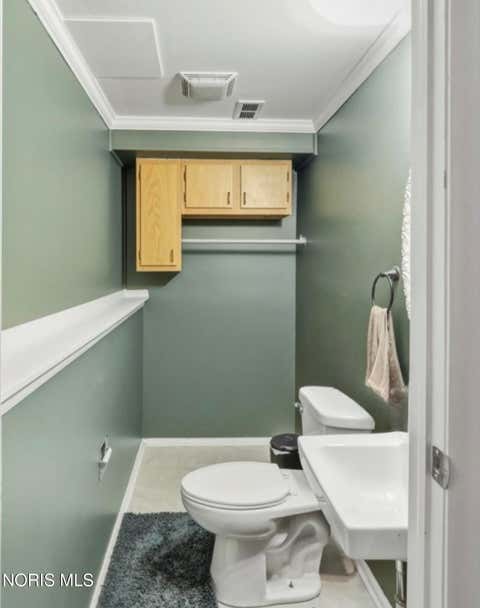 Tiny photo for 5405 Thornbrook Trail, Toledo, OH 43611 (MLS # 10010383)